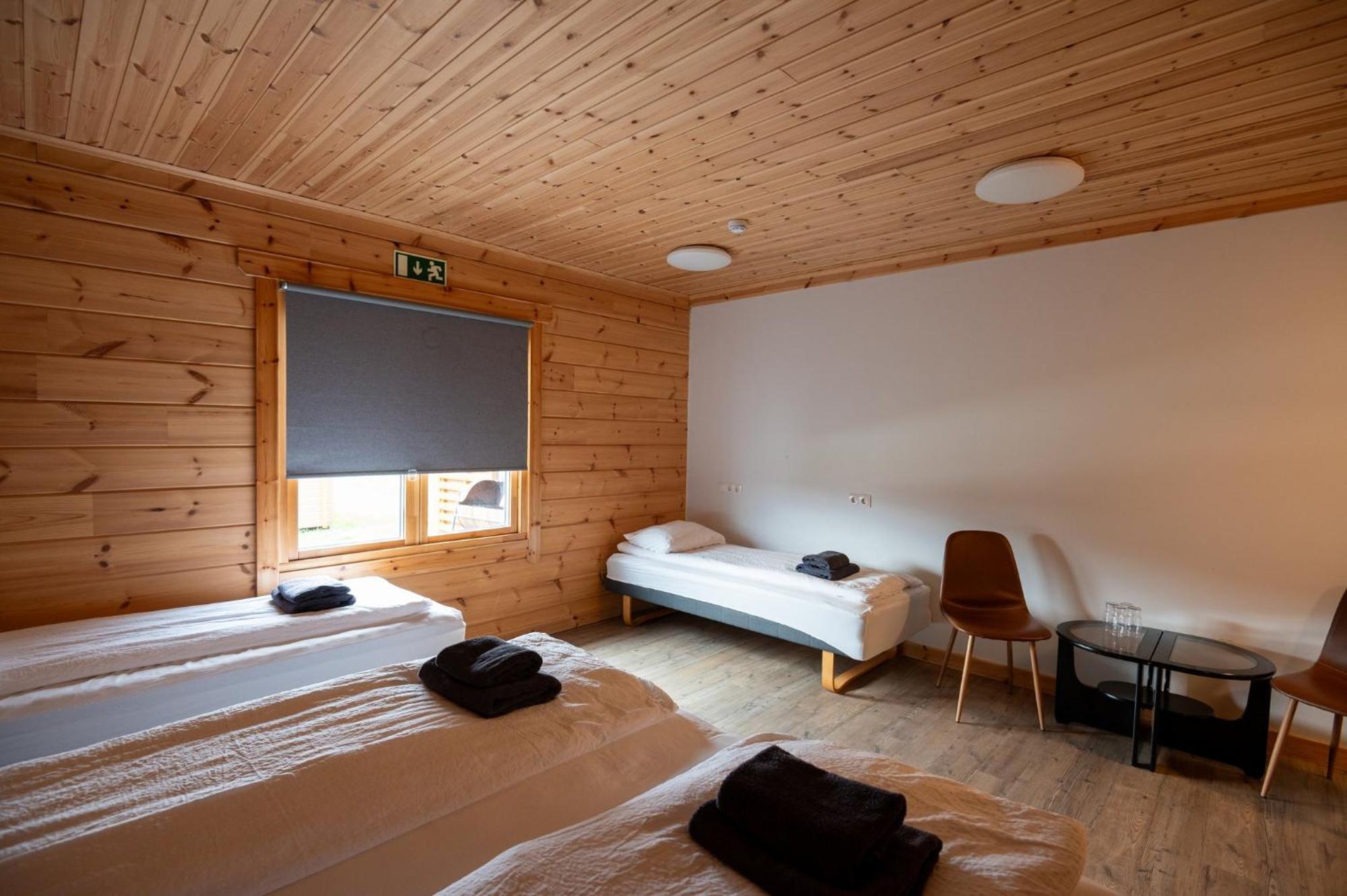 Gladheimar Guest House Blonduos Extérieur photo