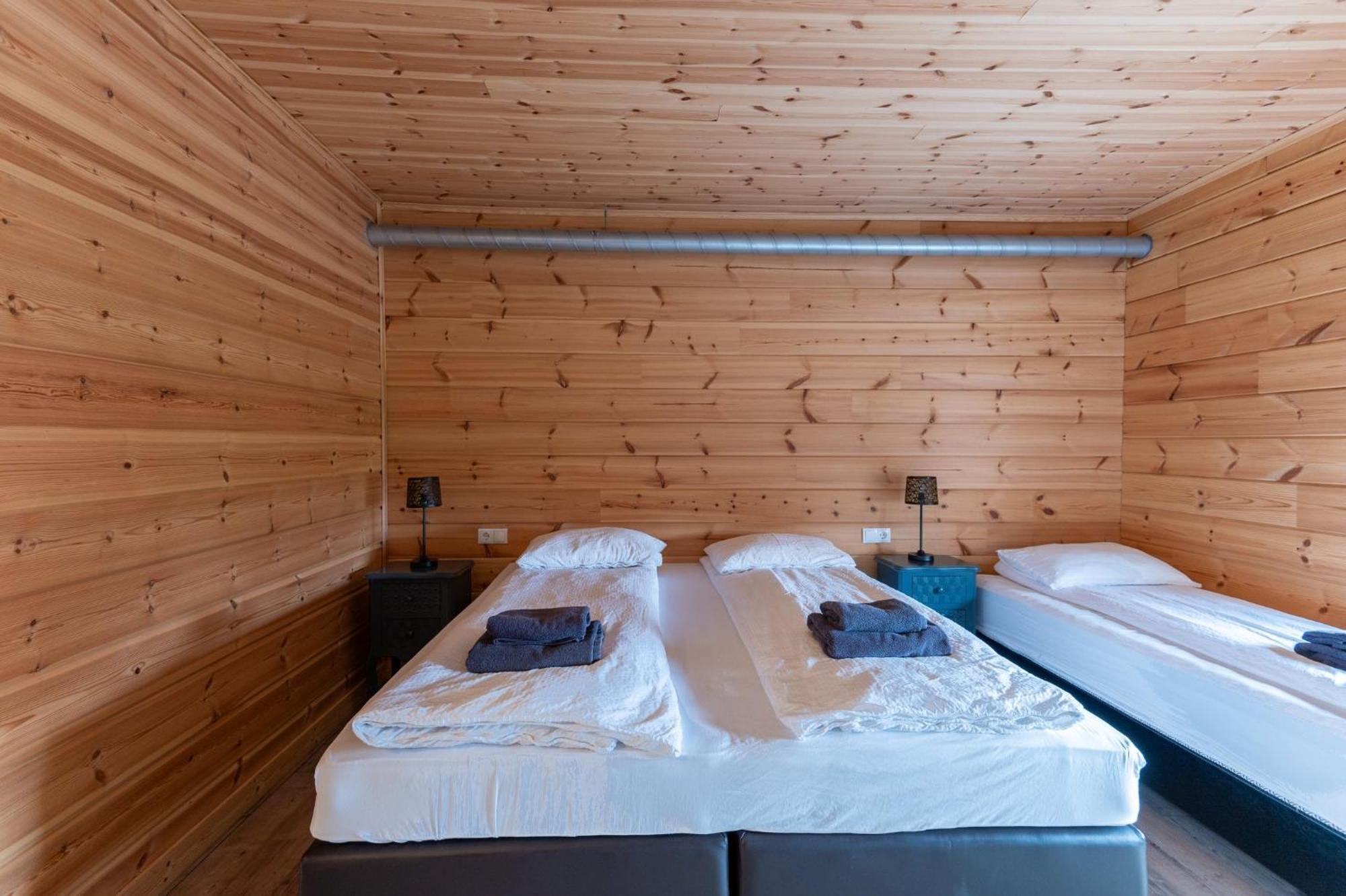 Gladheimar Guest House Blonduos Extérieur photo